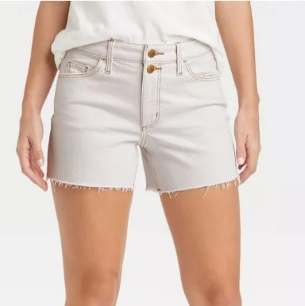 NWT Universal Thread High Rise Vintage Midi Short